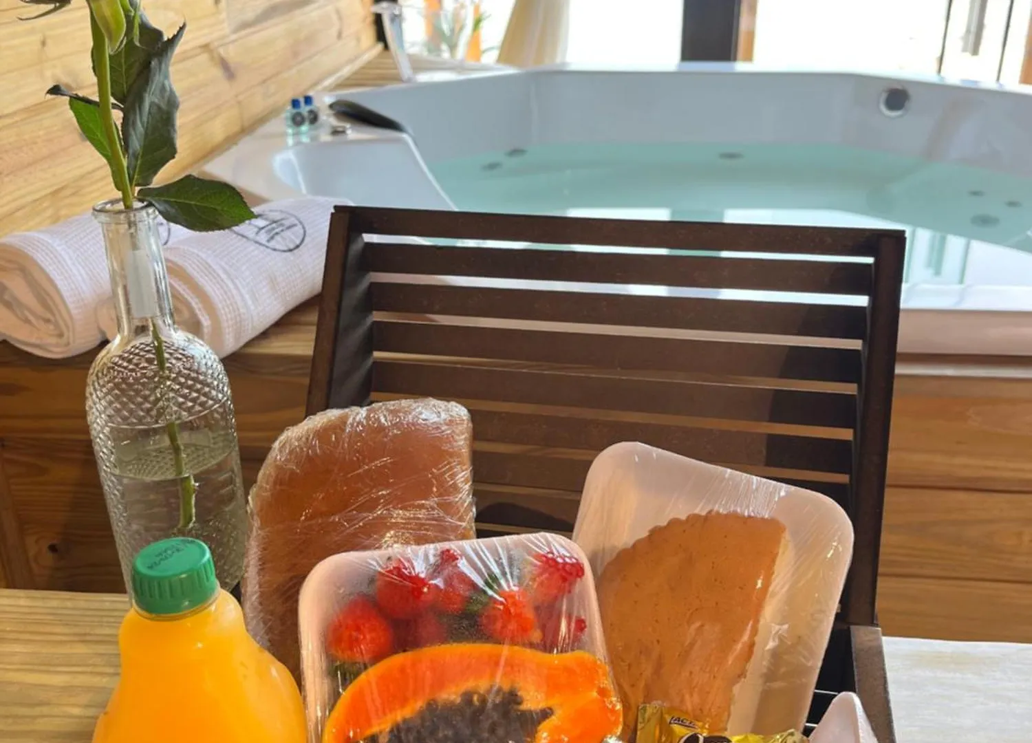 Chale Beira Da Lagoa Jacuzzi, Lareira E Piscina Imarui 0*,